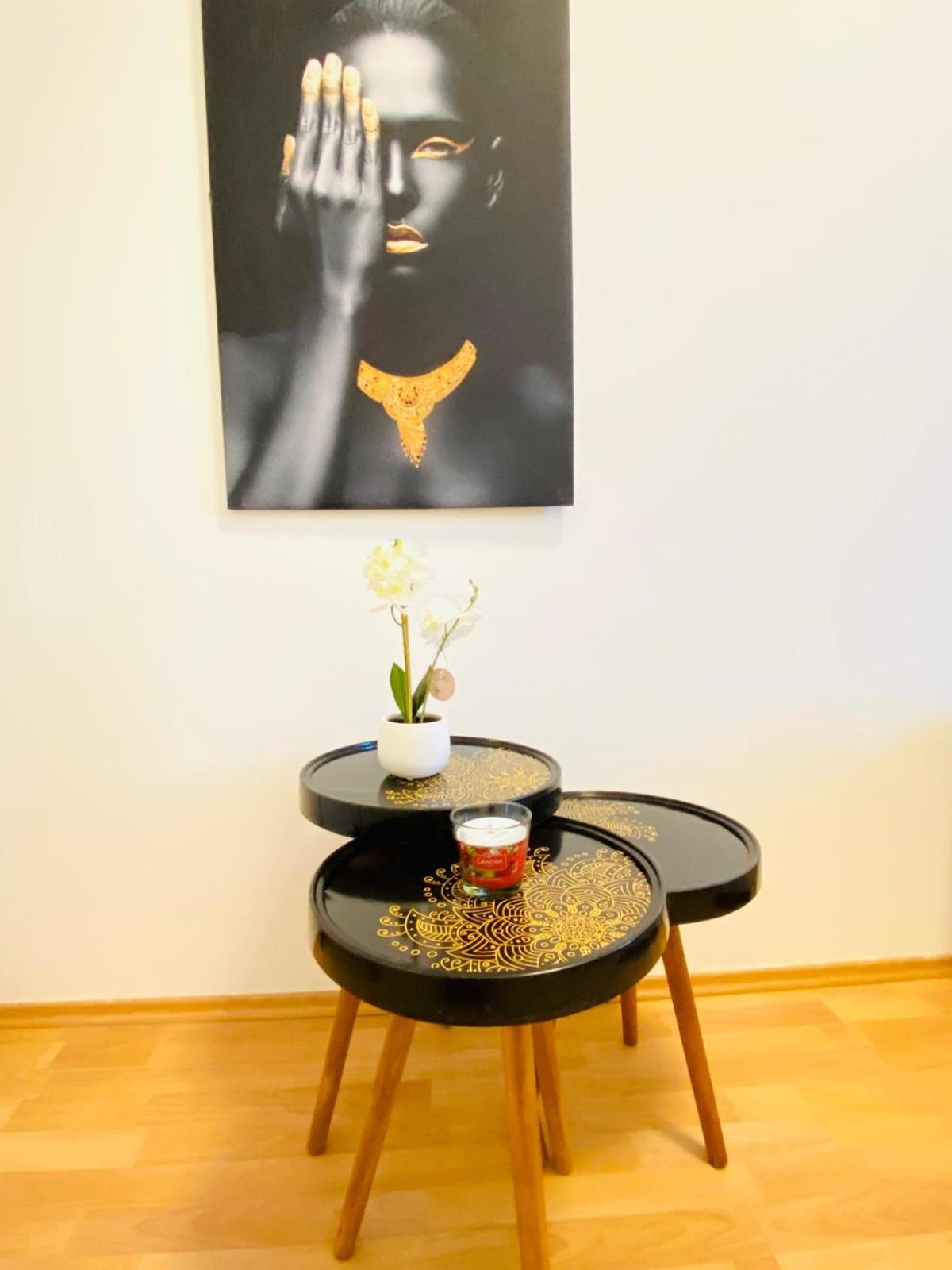Bright 5br Shared W Great Transport Link Vienne