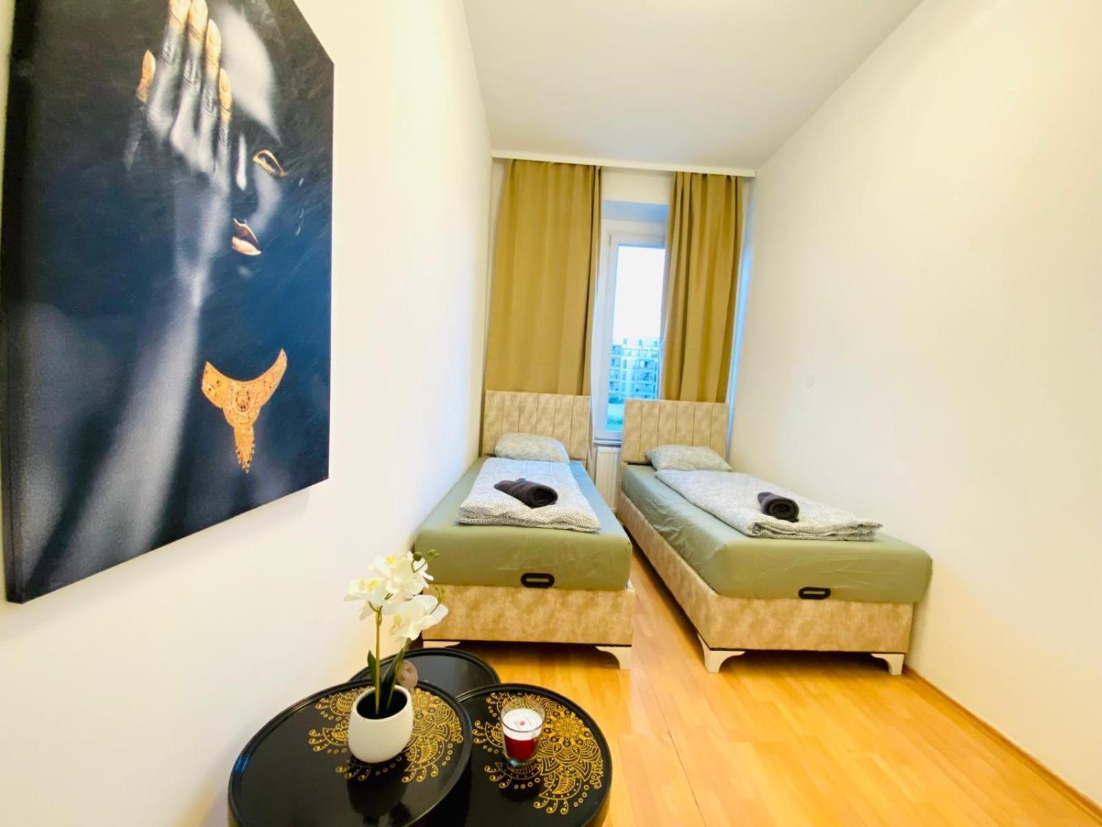 Bright 5br Shared W Great Transport Link Apartamento Viena