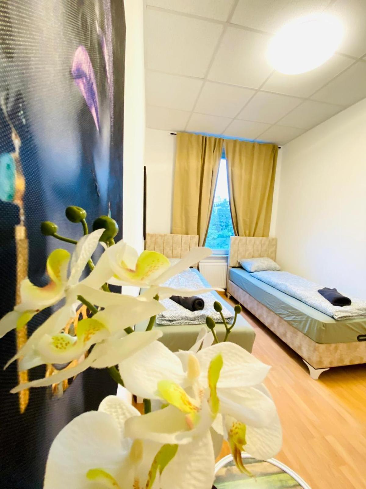 Bright 5br Shared W Great Transport Link Apartamento Viena