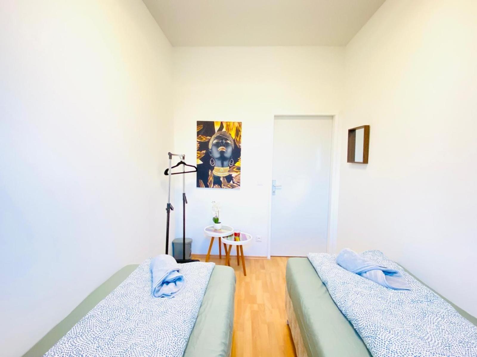 Bright 5br Shared W Great Transport Link Apartamento *